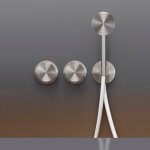 CEA Giotto Bateria wannowa/prysznicowa ścienna termostatyczna z przełącznikiem 2/3-drożnym, słuchawką i wężem element zewnętrzny Satin Stainless Steel GIO54HWS